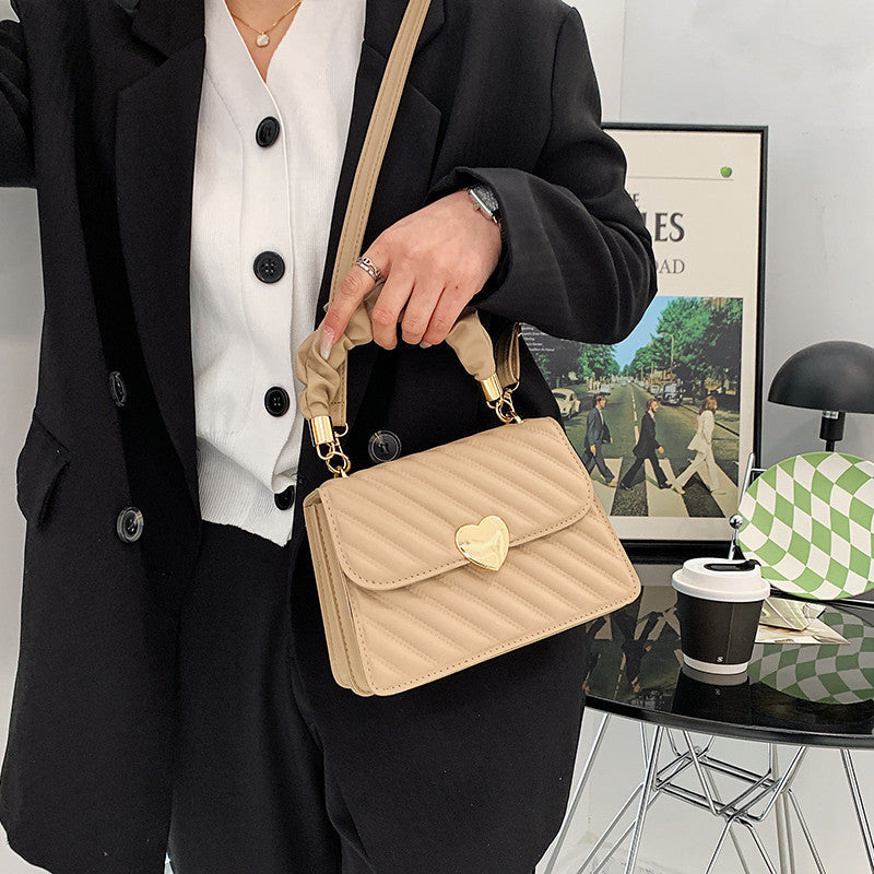 Chain Shoulder Bags